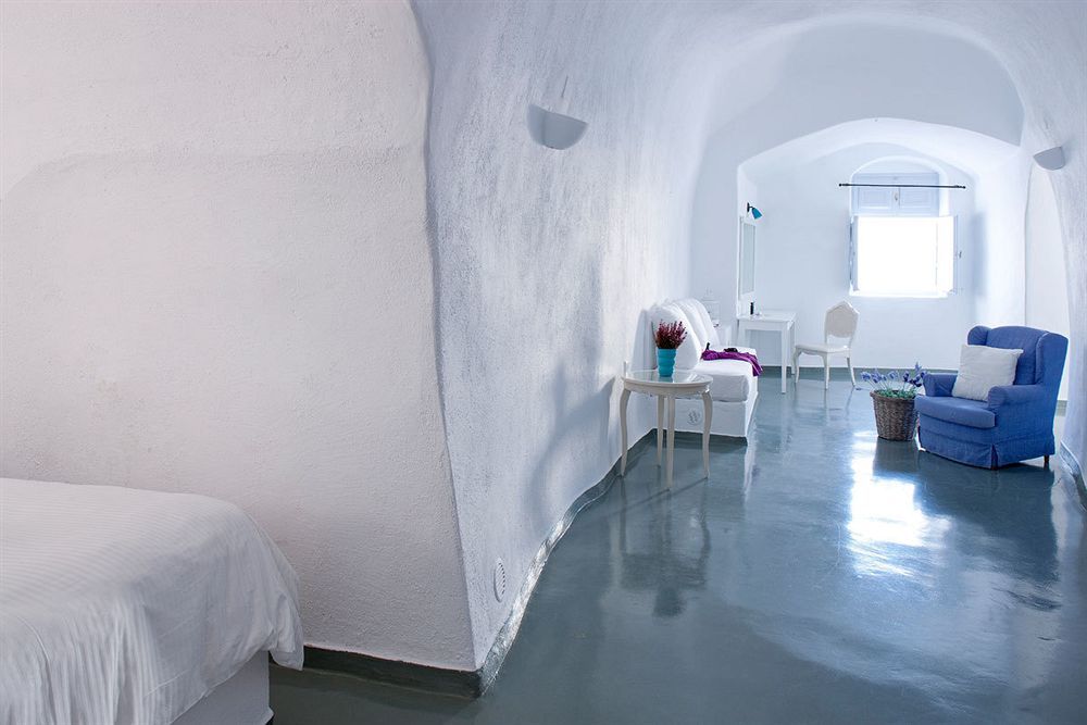 Cliff Side Suites Fira  Dış mekan fotoğraf